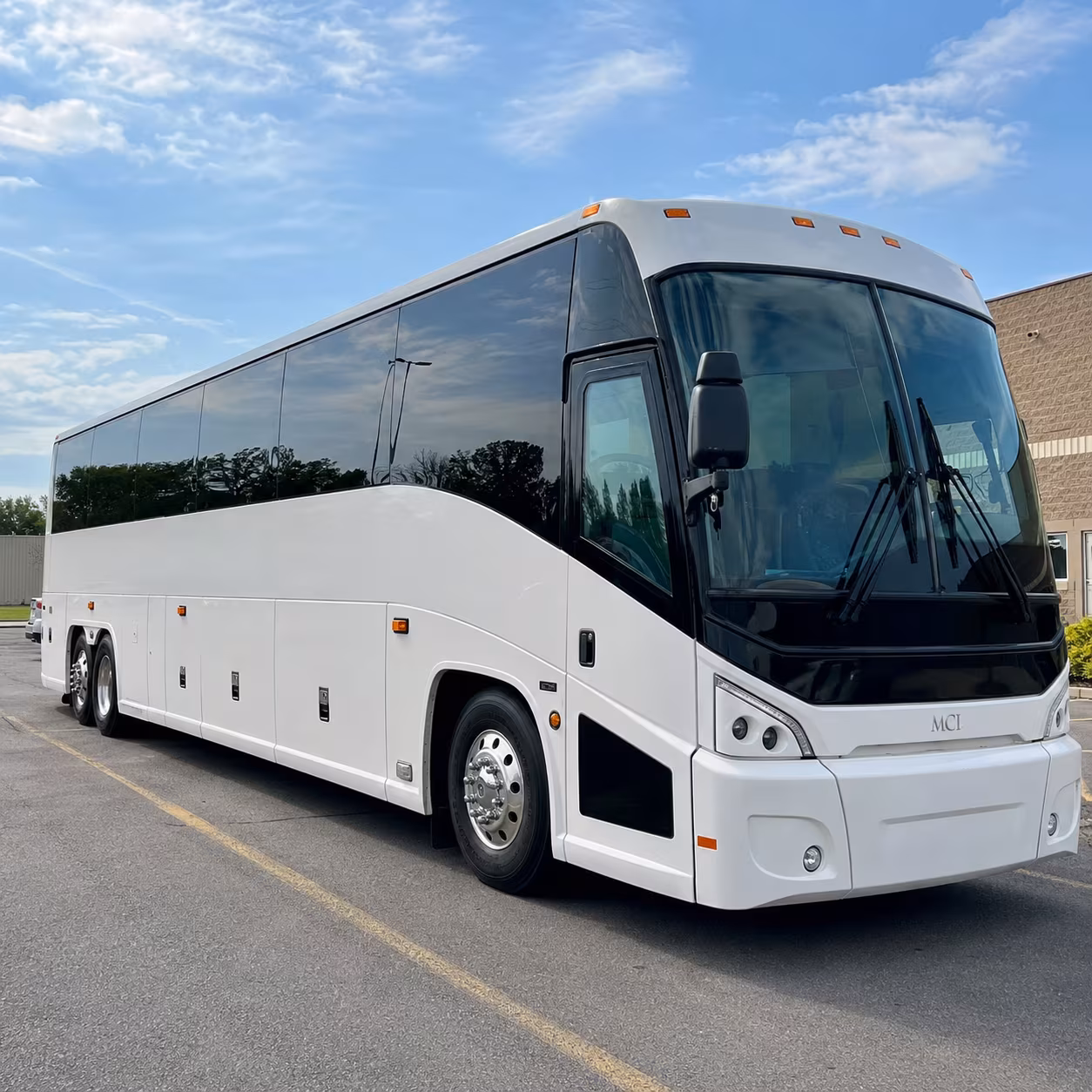 private charter buses for layovers in daly city